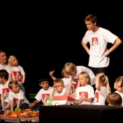 20120608 081 plankenkoorts - Toneelvereniging Plankenkoorts 